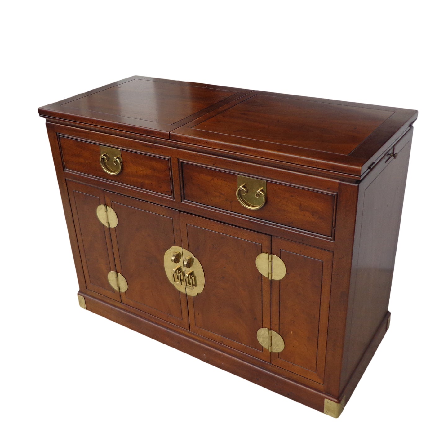 41″ to 80″ Henredon Extendable Buffet with 2 Leaves (MS10306)