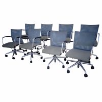 Dauphin Stilo Conference with 5 star Base and Casters