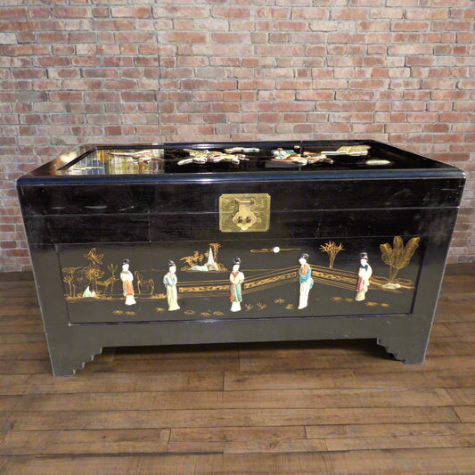 Chinese Black Lacquer Hope Chest (MS10501)