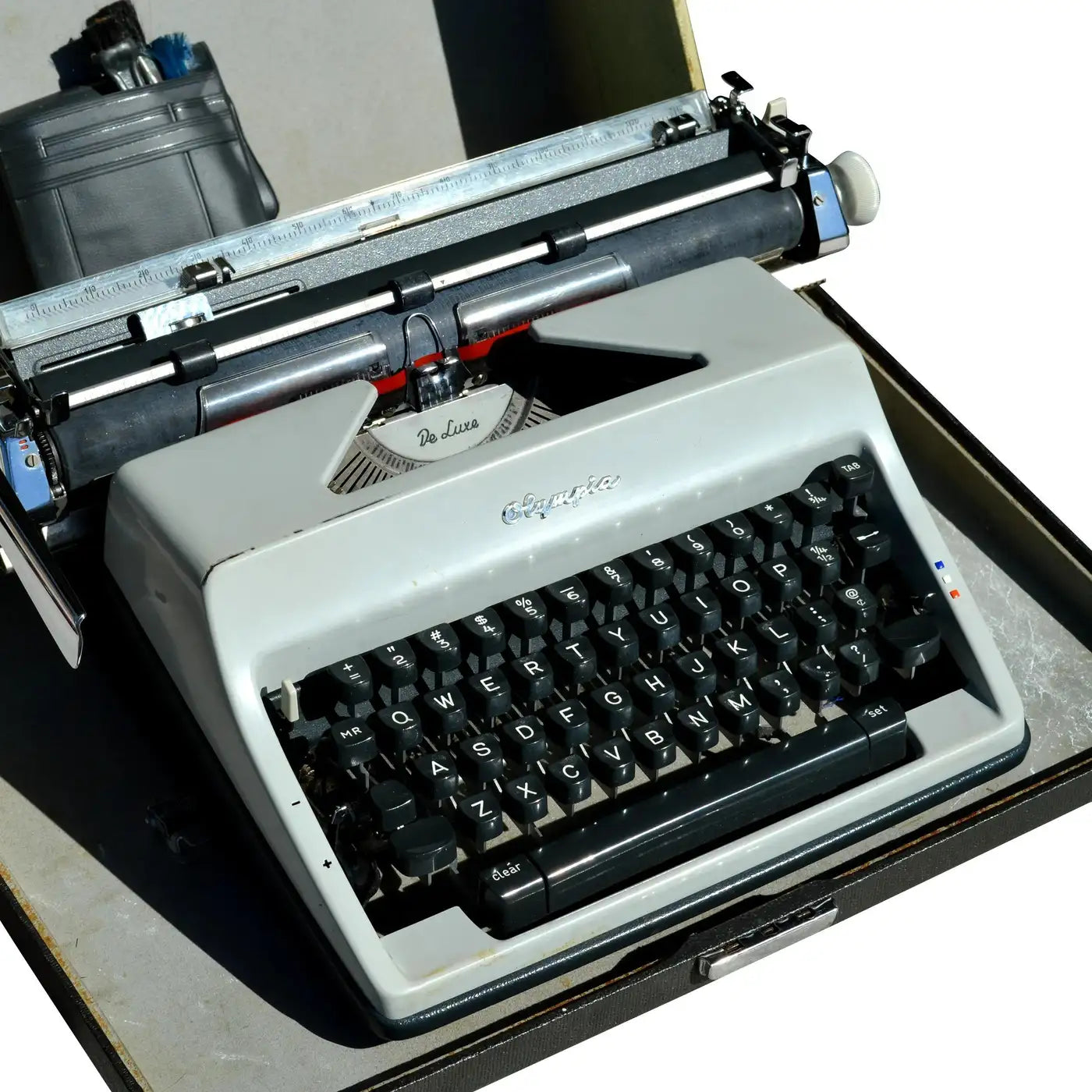 Vintage Olympia De Luxe Portable Typewriter with Carrying Case