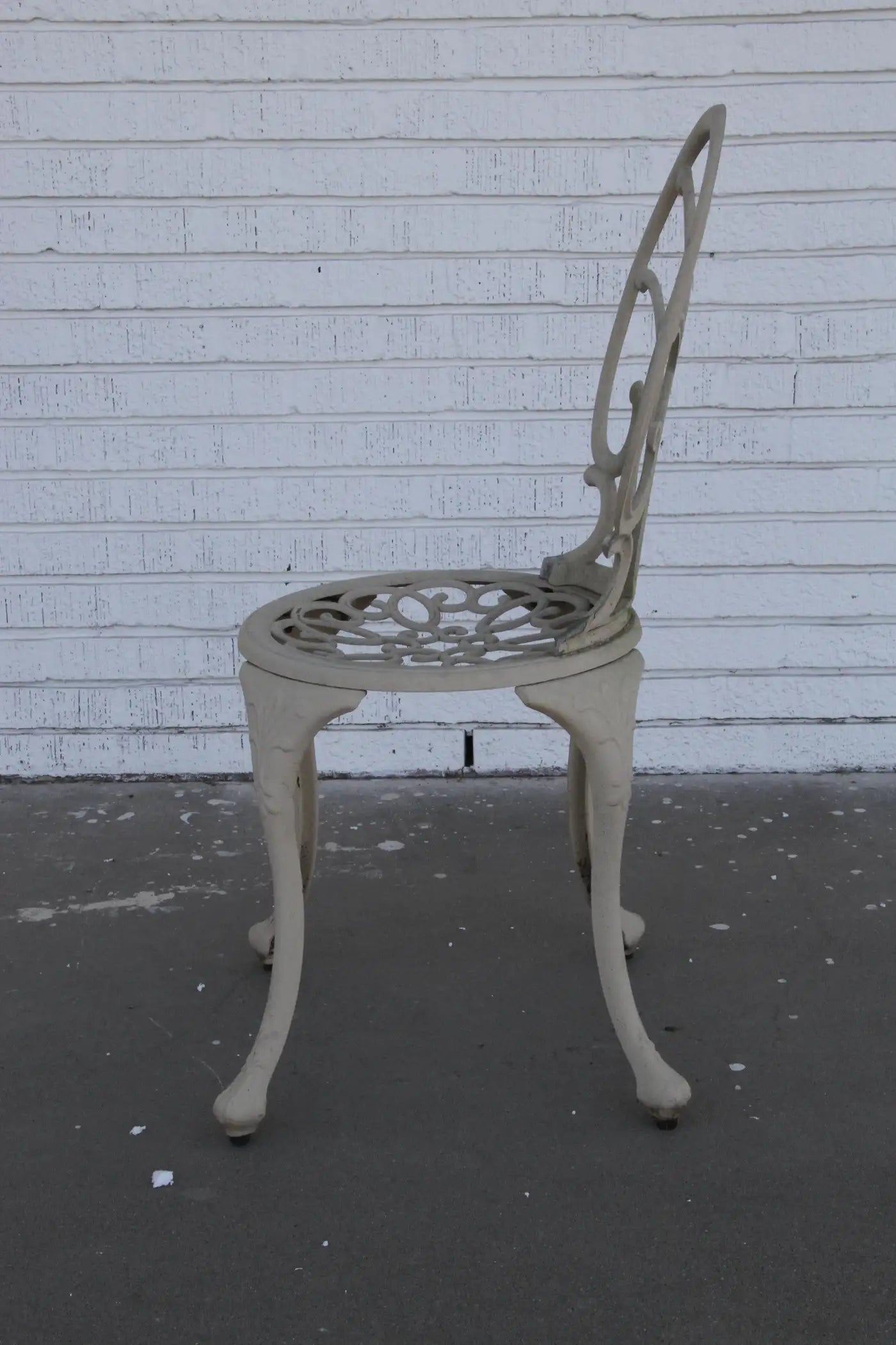 Vintage Metal Patio Bistro Set
