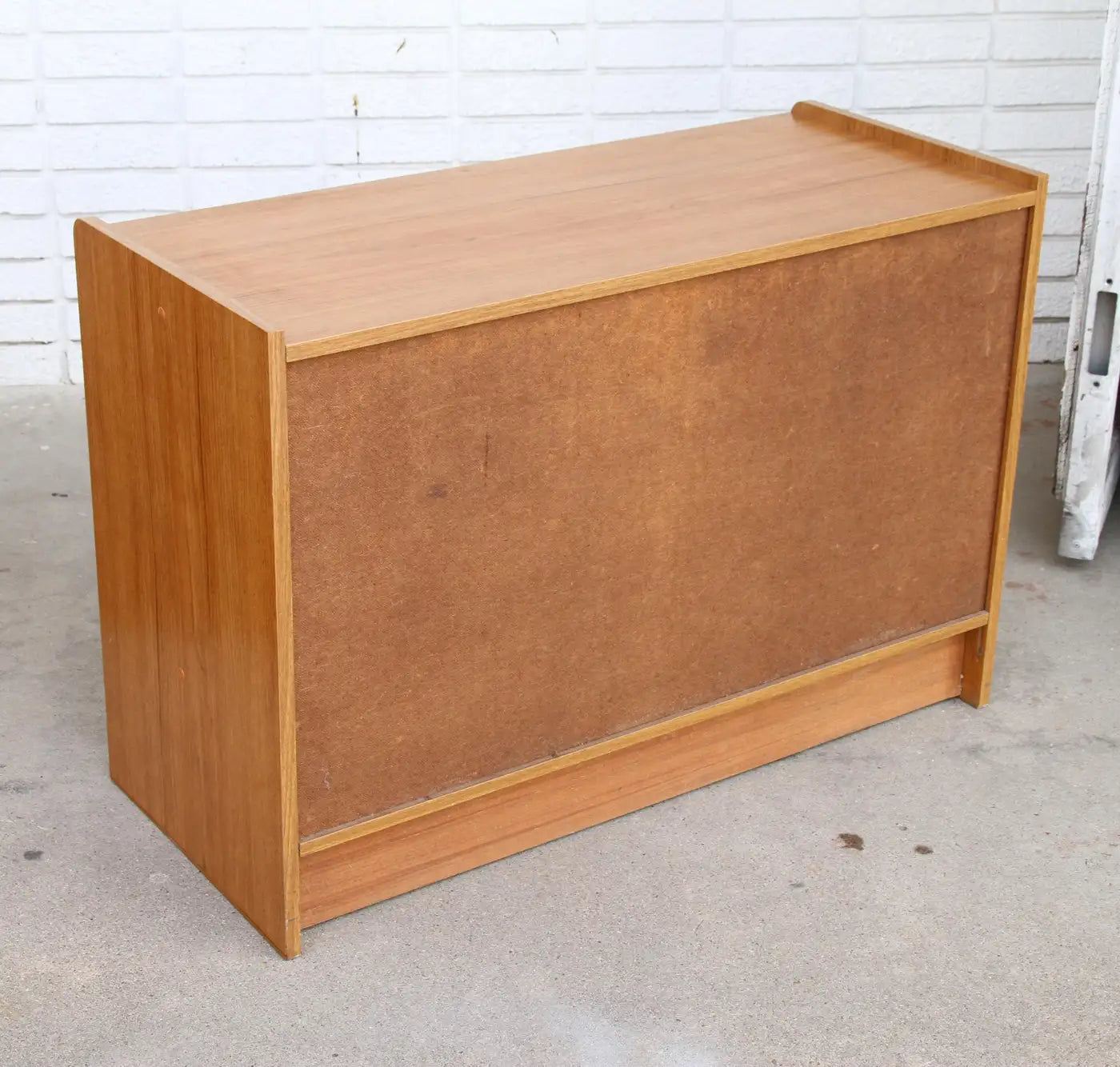 Vintage record cabinet with retro appeal