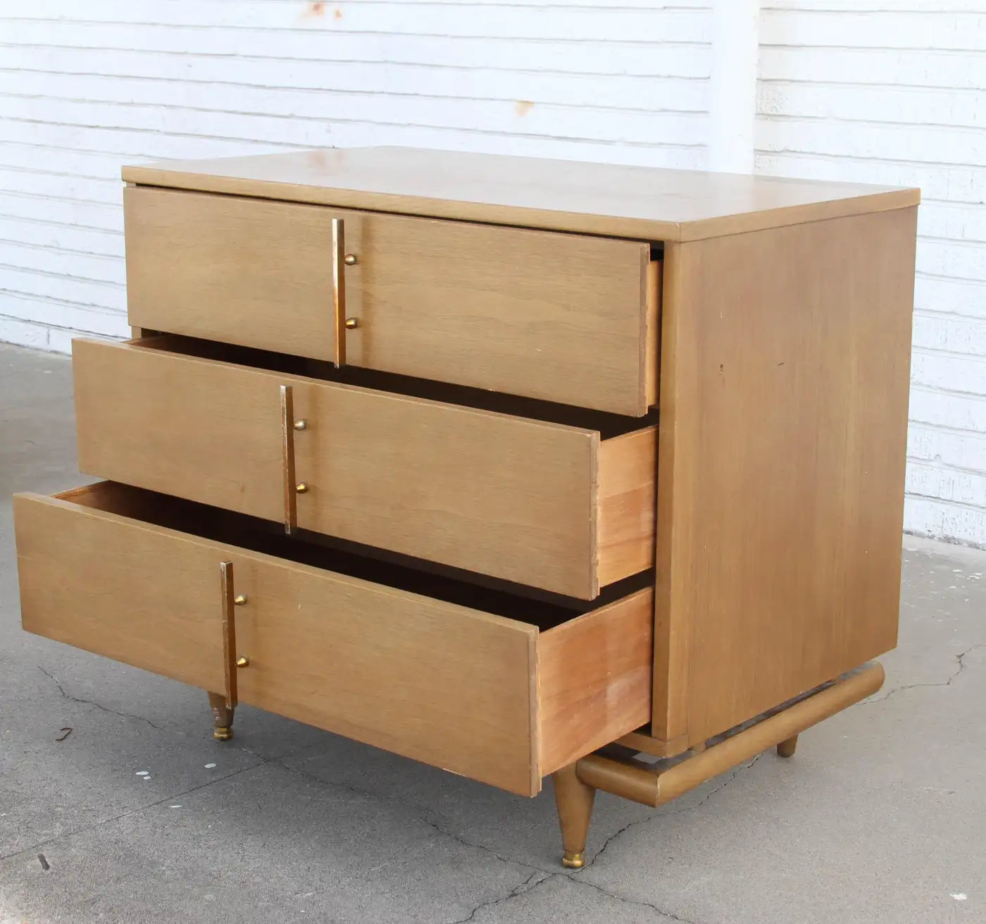 3 Drawer Dresser by Kent Coffey Signature Series 3 Drawer Dresser by Kent Coffey Signature Series