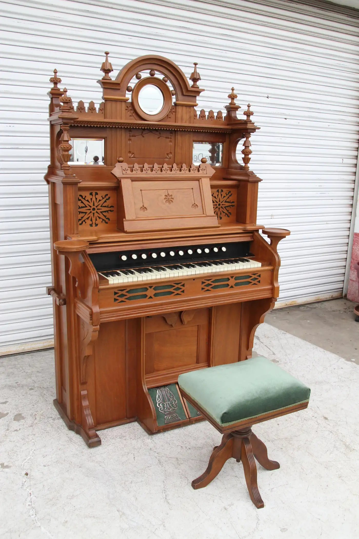 antique pedal organ Antique Pump Organ NO50 Chicago Cottage Organ Company