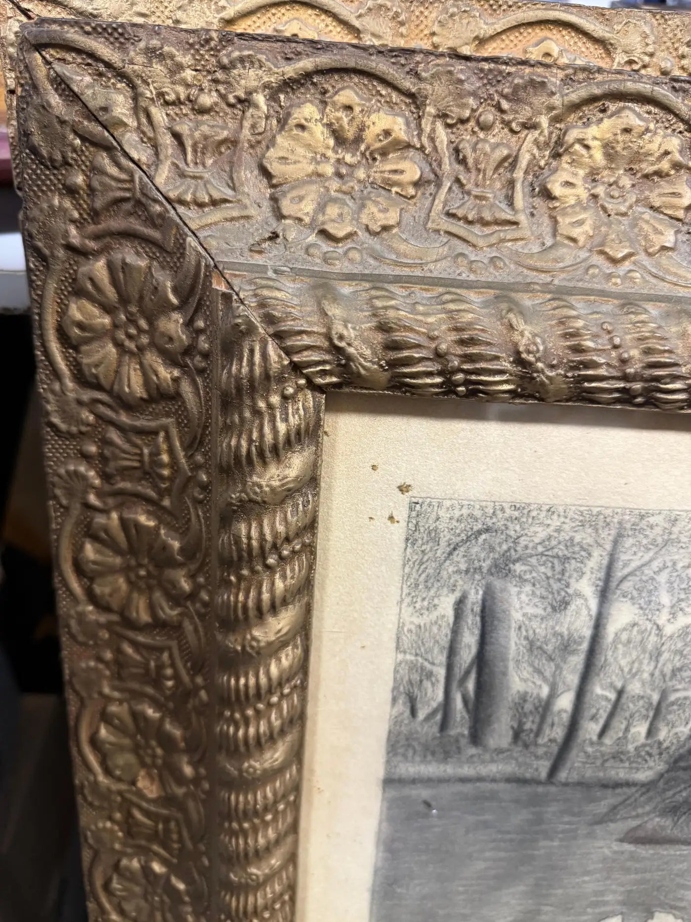 Vintage wildlife pencil sketch for home decor