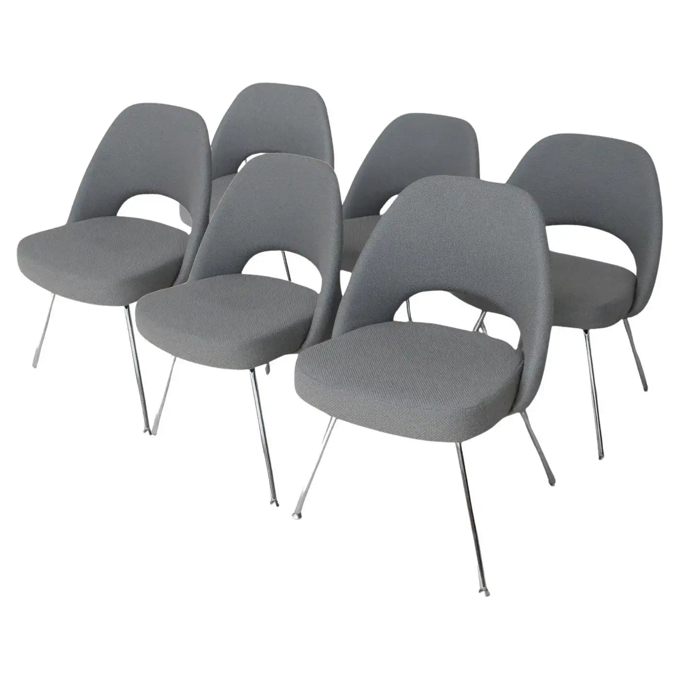 Set of six Eero Saarinen 72CC Knoll side chairs