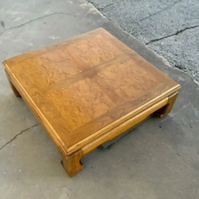 Henredon chin hua style 38” Squared coffee table