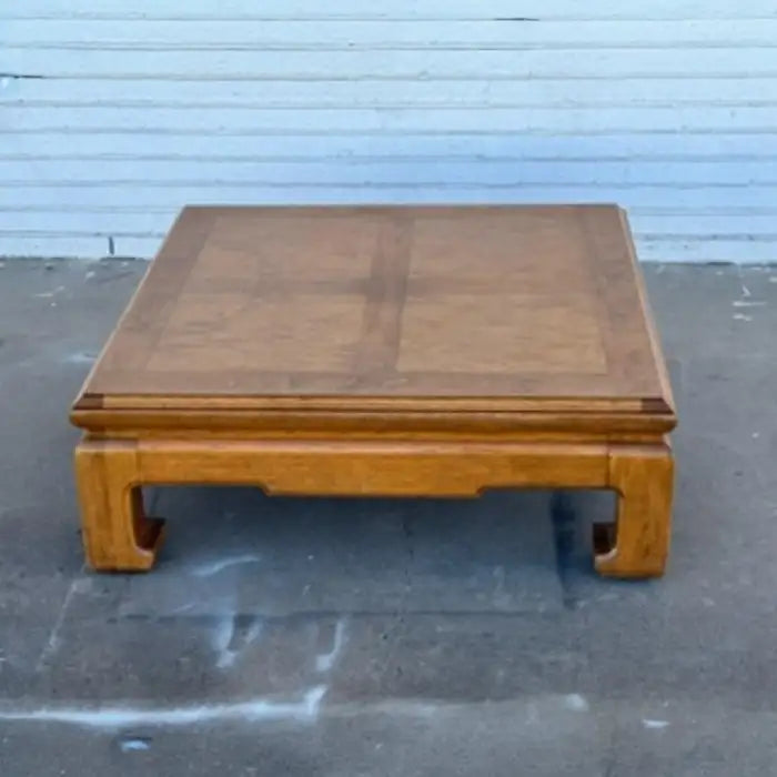 Henredon chin hua style 38” Squared coffee table