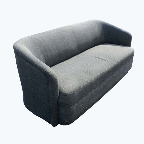 Larsen Mid Century Modern Sofa Couch hold