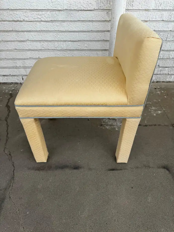 upholstered accent stool for vanity and dressing table