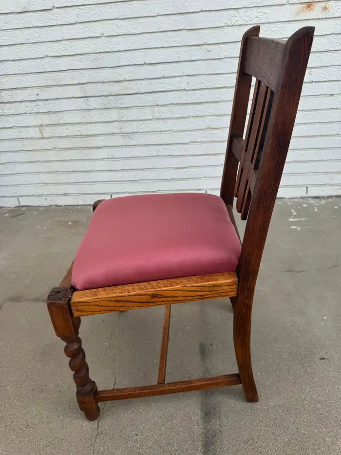 rustic farmhouse chairs with turned wood legs