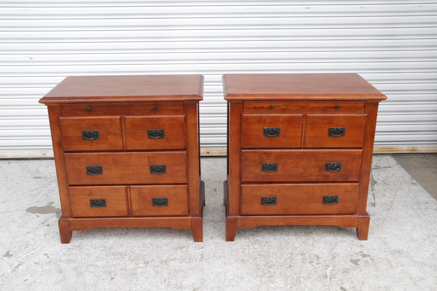 Pair of 3 Drawer Nightstand in Michael's Cherry