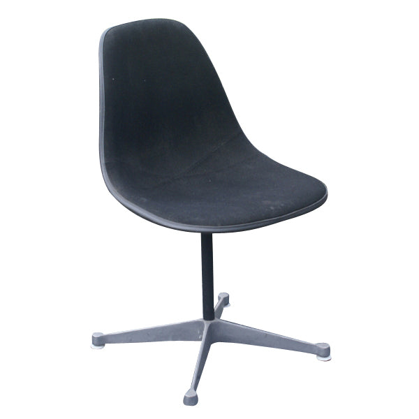 Herman Miller Eames Molded Fiberglass Side Shell Chair